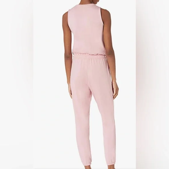 ♥️⭐️Daily Ritual Jumpsuit - Picture 2 of 4